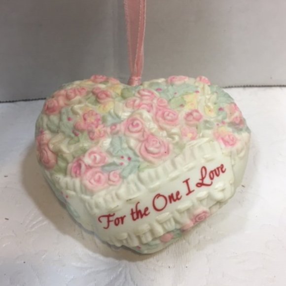 VTG Hallmark Pink Roses Heart Ornament "For the One I Love" 1992 Hand Painted - Picture 4 of 7